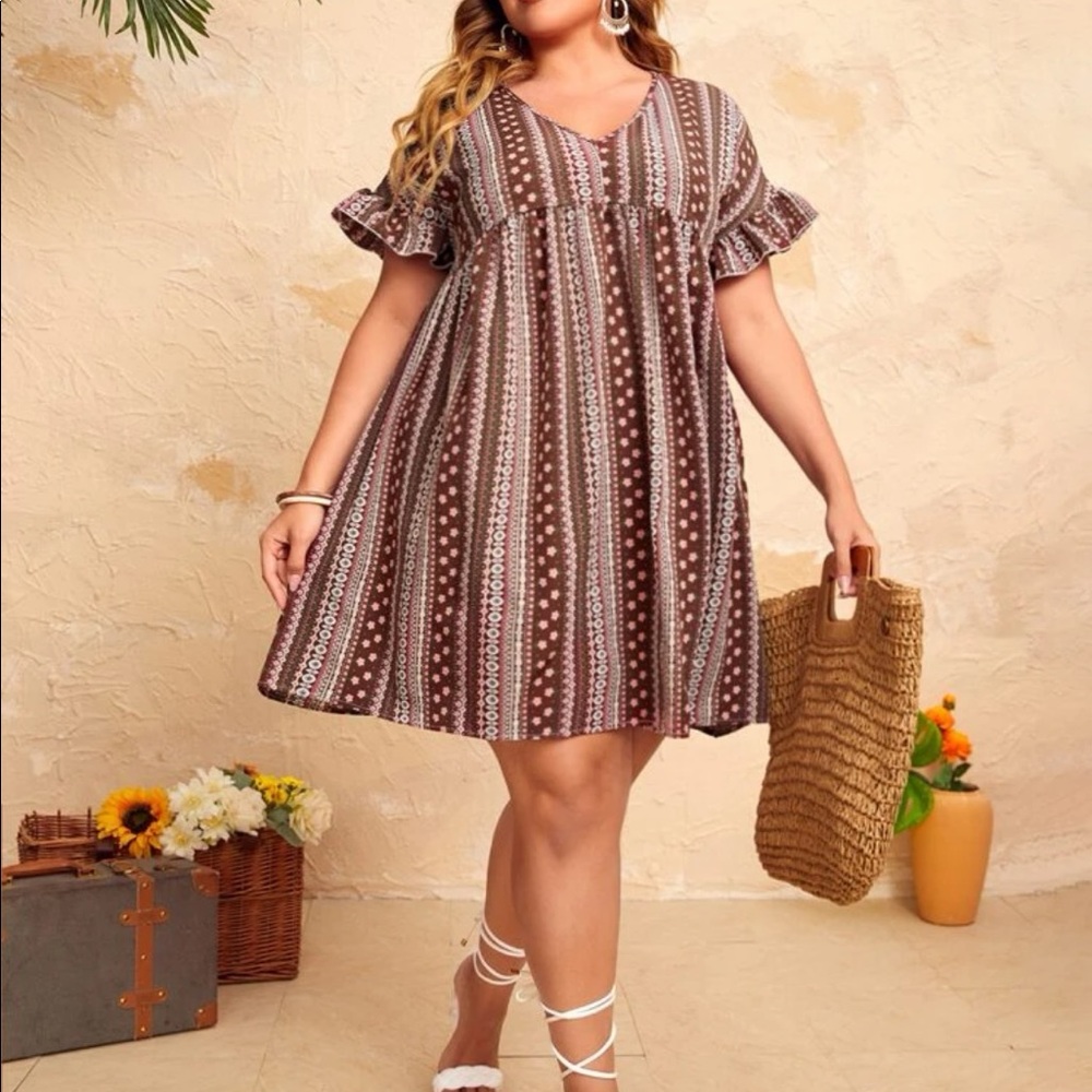 Boho Plus Size Floral Stripe Ruffle Sleeve Mini Dress - Picture 10 of 11